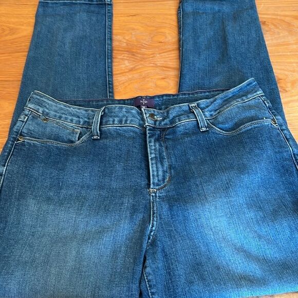 NYDJ Ankle Jeans 16 Excellent! - Picture 3 of 12